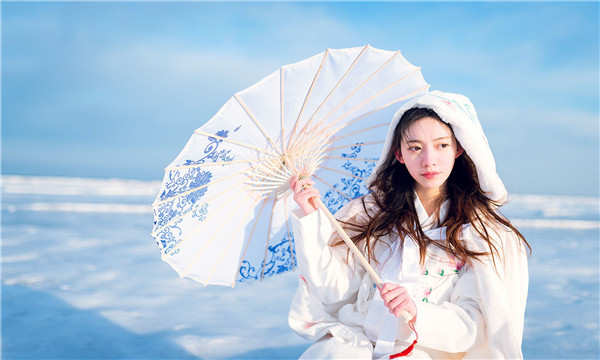 镜湖试管代怀生子多少钱一个？助孕之路的费用分析与方案选择